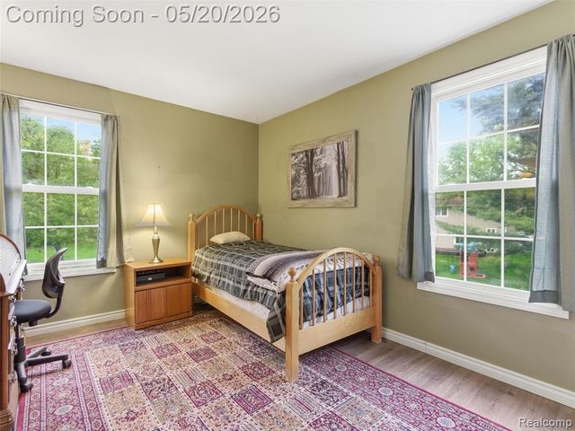 3368 Mill Lake Road, Lake Orion, MI 48360