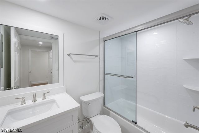 6030 Chardonnay LN 204, Naples, FL 34119