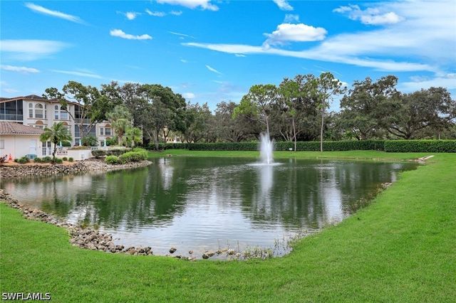 6030 Chardonnay LN 204, Naples, FL 34119