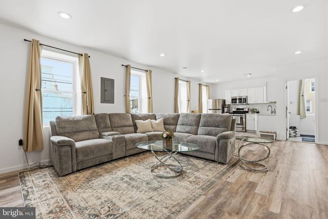2638 NE PRATT ST, Philadelphia, PA 19137