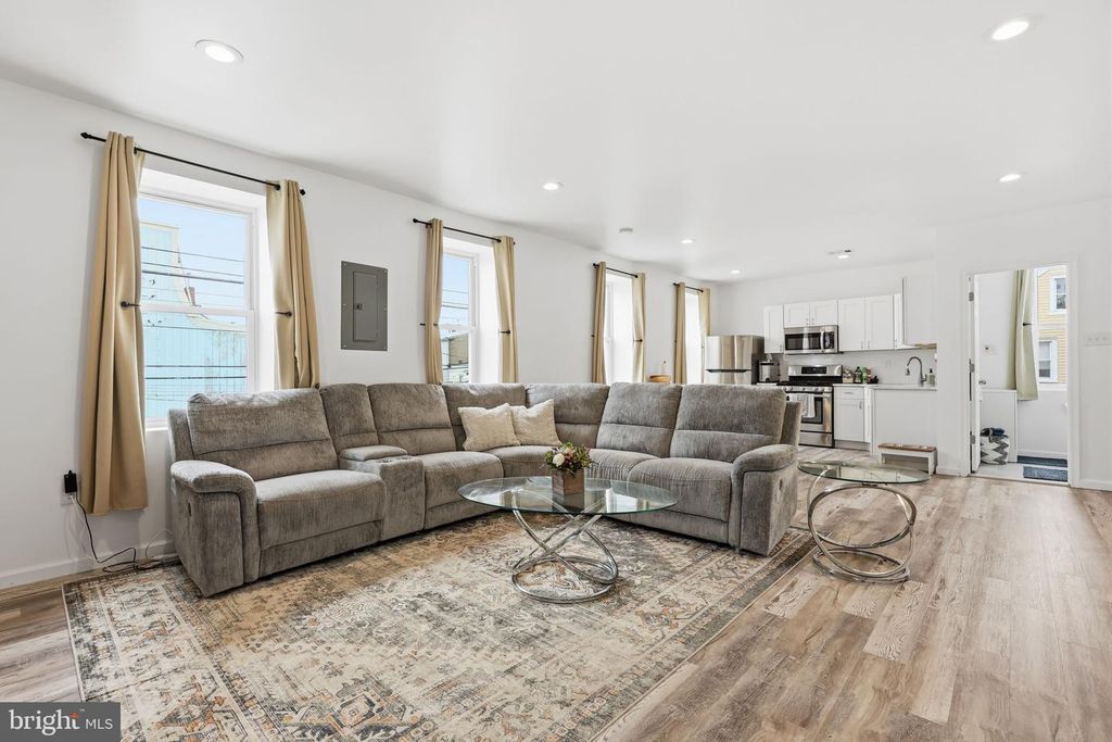 2638 NE PRATT ST, PHILADELPHIA, PA 19137 — photo 5