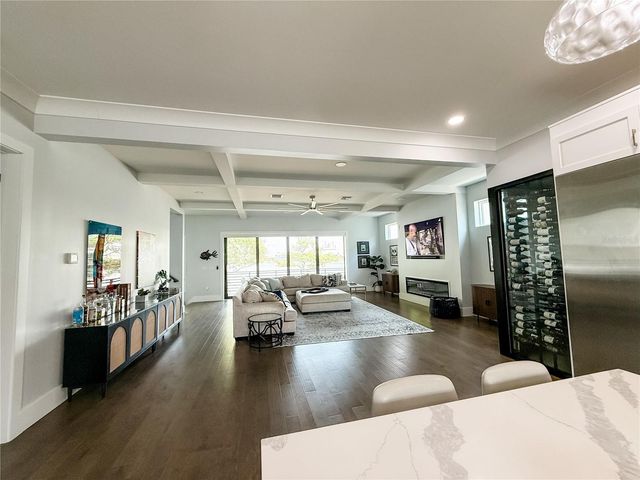 510 CHANNEL DRIVE, Tampa, FL 33606