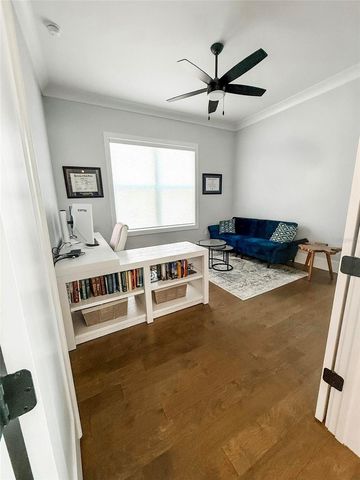 510 CHANNEL DRIVE, Tampa, FL 33606