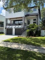 510 CHANNEL DRIVE, Tampa, FL 33606