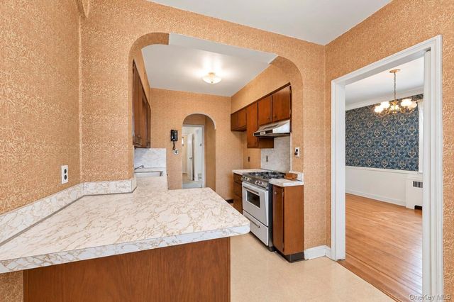 1845 Hering Avenue, Bronx, NY 10461