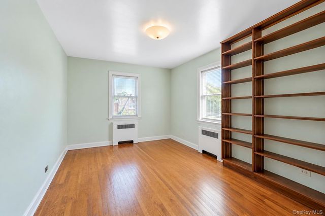 1845 Hering Avenue, Bronx, NY 10461
