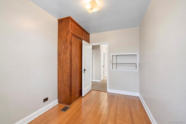 1845 Hering Avenue, Bronx, NY 10461