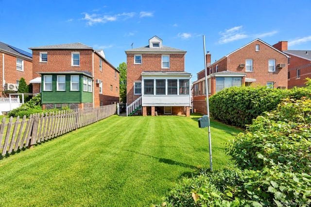 1845 Hering Avenue, Bronx, NY 10461