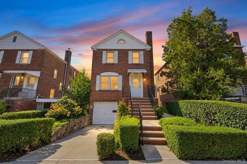 1845 Hering Avenue, Bronx, NY 10461