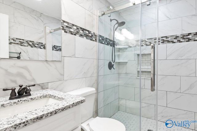 3112 Delia Lane NW, Huntsville, AL 35810