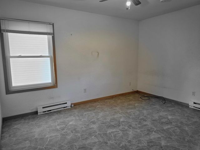 1662 Oakwood Drive, Waterloo, IA 50703