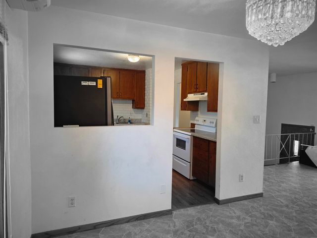 1662 Oakwood Drive, Waterloo, IA 50703