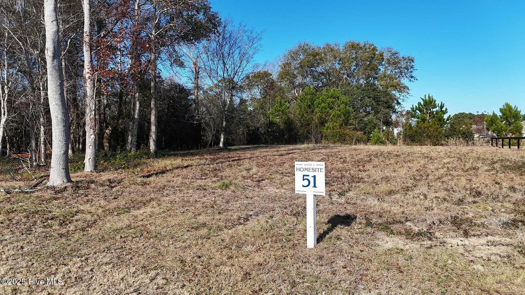 406 Salt Meadow Court, Holly Ridge, NC 28445