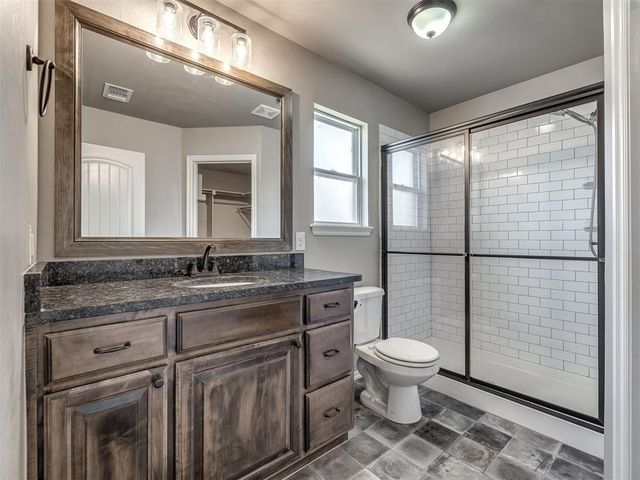 2324 Roca Drive, Edmond, OK 73012