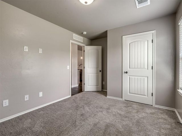 2324 Roca Drive, Edmond, OK 73012