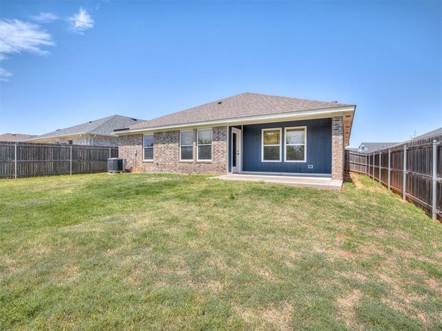 2324 Roca Drive, Edmond, OK 73012