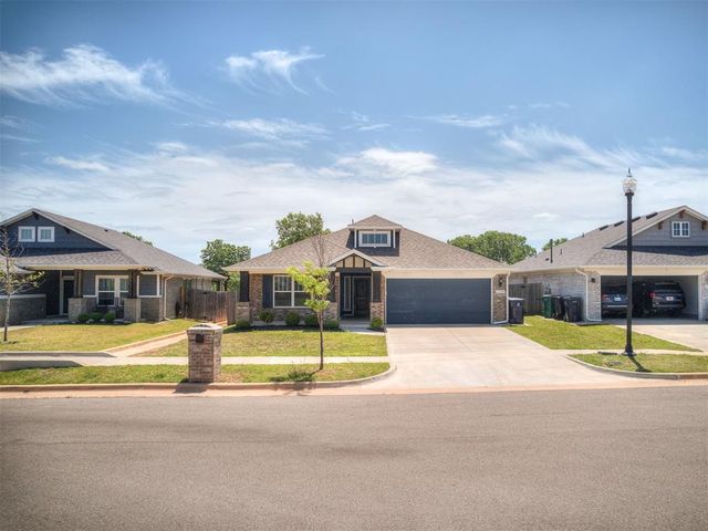2324 Roca Drive, Edmond, OK 73012