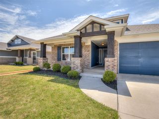 2324 Roca Drive, Edmond, OK 73012