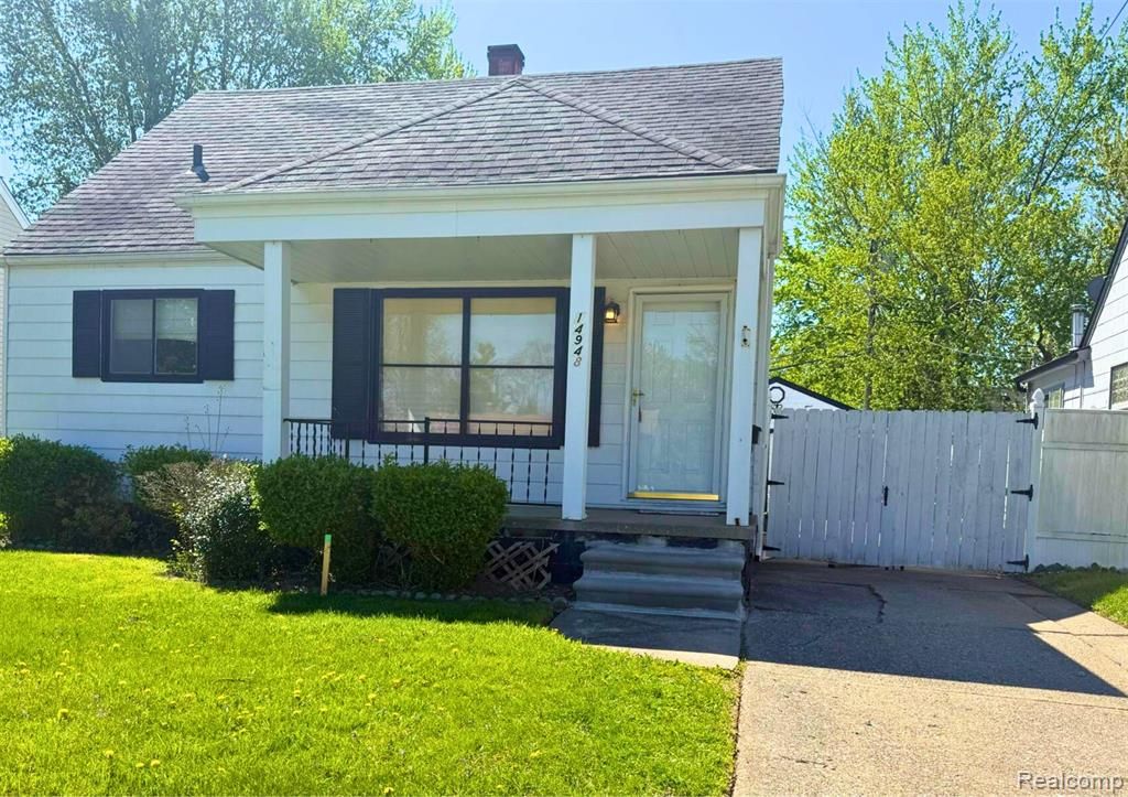 14948 Chesterfield Avenue, Warren, MI 48089