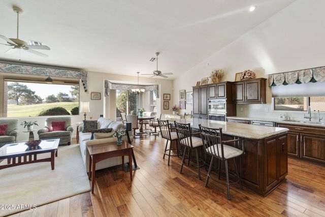 531 W CHERRYWOOD Drive, Sun Lakes, AZ 85248