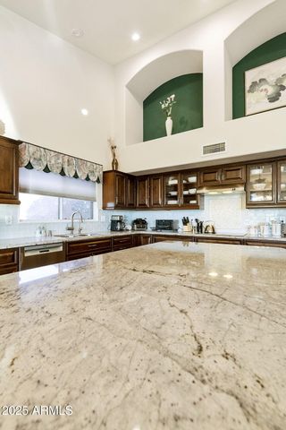 531 W CHERRYWOOD Drive, Sun Lakes, AZ 85248