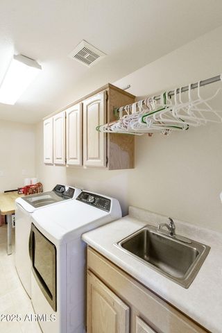 531 W CHERRYWOOD Drive, Sun Lakes, AZ 85248