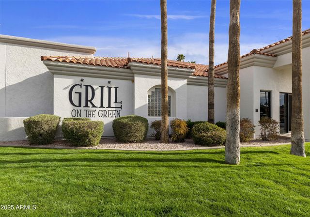 531 W CHERRYWOOD Drive, Sun Lakes, AZ 85248