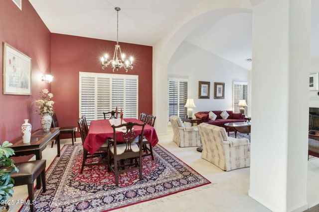 531 W CHERRYWOOD Drive, Sun Lakes, AZ 85248