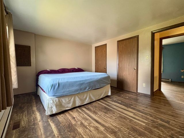 1513 Avon Place, Huntington, IN 46750