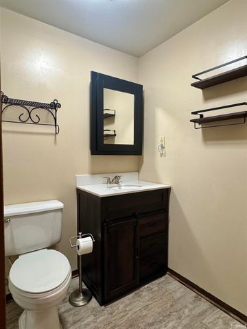 1513 Avon Place, Huntington, IN 46750