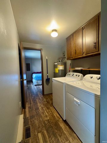 1513 Avon Place, Huntington, IN 46750