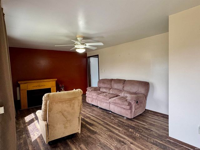 1513 Avon Place, Huntington, IN 46750