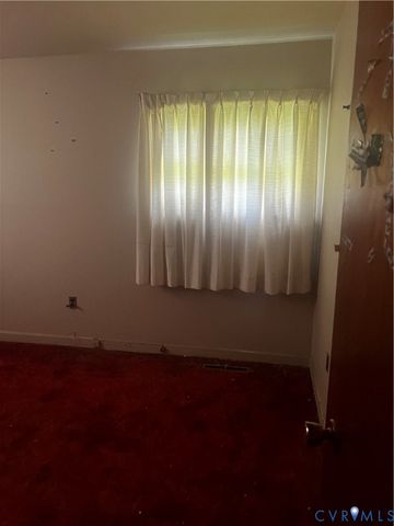 915 Rosewood Ter, Petersburg, VA 23805