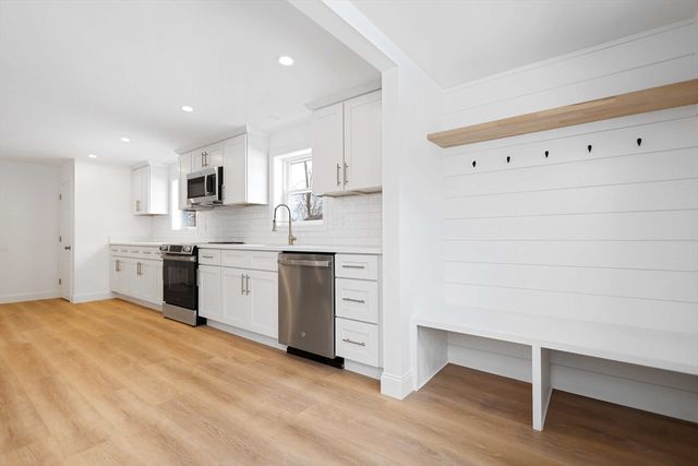 201 Aberdeen Road, Methuen, MA 01844