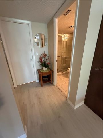 3176 LAKE BAYSHORE DRIVE 319, Bradenton, FL 34205