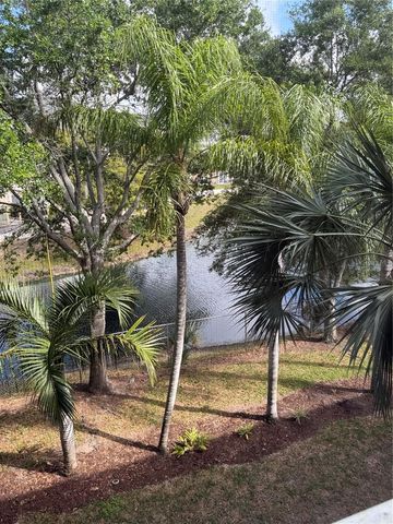 3176 LAKE BAYSHORE DRIVE 319, Bradenton, FL 34205