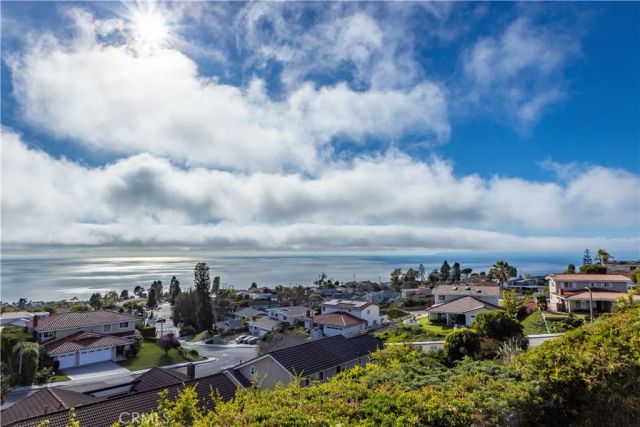 28631 Shire Oaks, Rancho Palos Verdes, CA 90275