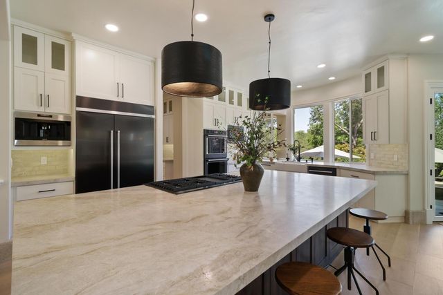 6000 Greystone Pl, Granite Bay, CA 95746