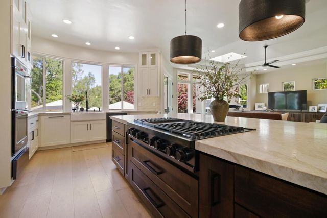 6000 Greystone Pl, Granite Bay, CA 95746