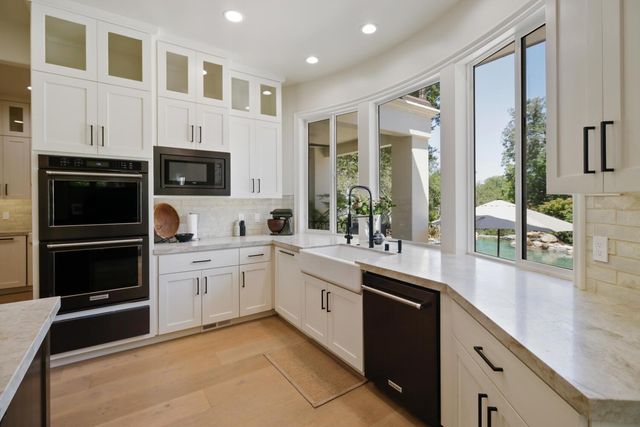 6000 Greystone Pl, Granite Bay, CA 95746