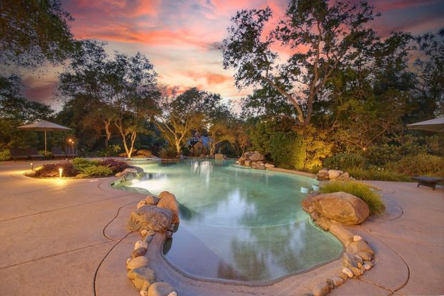 6000 Greystone Pl, Granite Bay, CA 95746