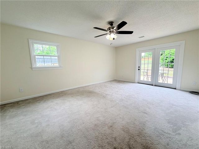 3216 Country View Road, Jonesville, NC 28642
