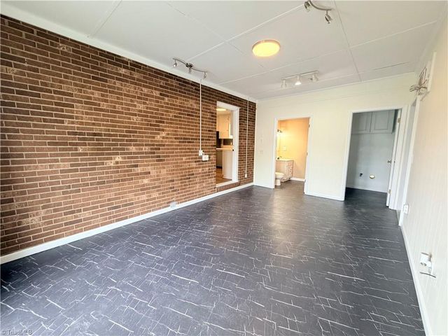 3216 Country View Road, Jonesville, NC 28642