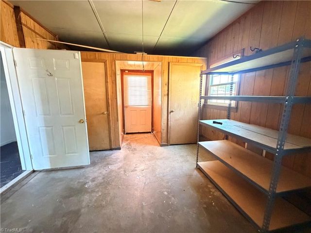 3216 Country View Road, Jonesville, NC 28642