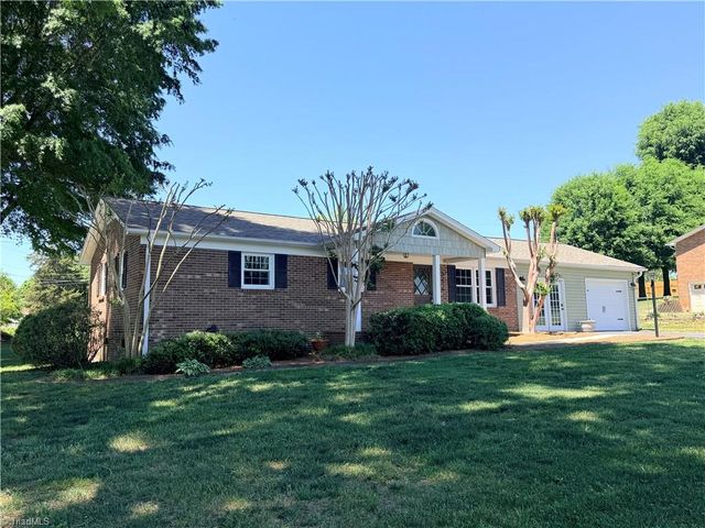3216 Country View Road, Jonesville, NC 28642