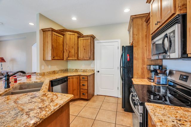 6957 N COMANCHE ST, Eagle Mountain, UT 84005