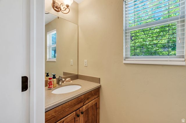 6957 N COMANCHE ST, Eagle Mountain, UT 84005