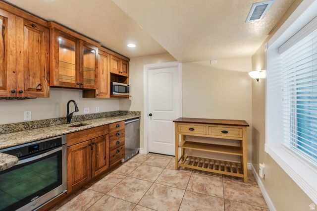 6957 N COMANCHE ST, Eagle Mountain, UT 84005