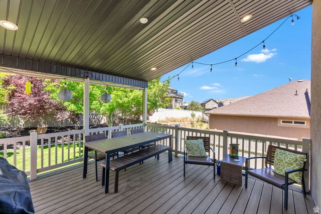 6957 N COMANCHE ST, Eagle Mountain, UT 84005
