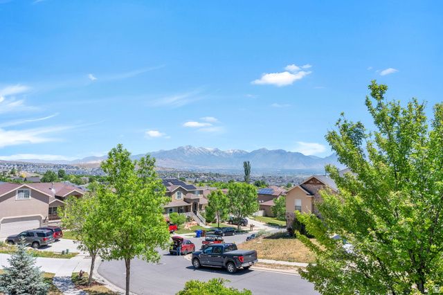 6957 N COMANCHE ST, Eagle Mountain, UT 84005